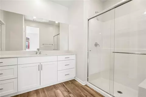 Bath - 36142 Domingo Ave #2101, Murrieta, CA 92563 photo 1 of 1
