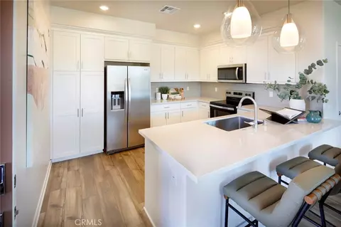 Kitchen - 36137 Domingo Ave #2002, Murrieta, CA 92563 photo 1 of 1