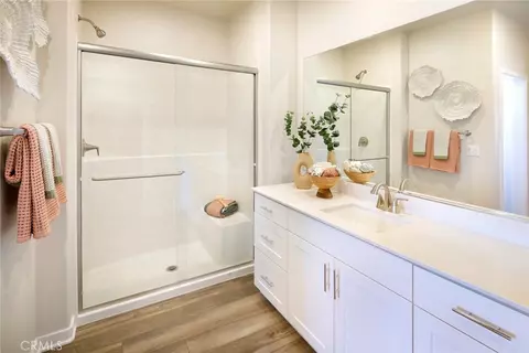 Bath - 36137 Domingo Ave #2002, Murrieta, CA 92563 photo 1 of 3