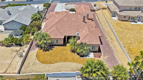 View/Area - 16233 Ridge View Dr, Apple Valley, CA 92307 photo 4 of 11
