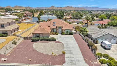 View/Area - 16233 Ridge View Dr, Apple Valley, CA 92307 photo 1 of 11