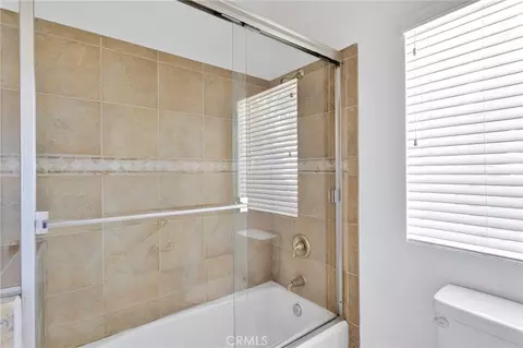 Bath - 16233 Ridge View Dr, Apple Valley, CA 92307 photo 7 of 7
