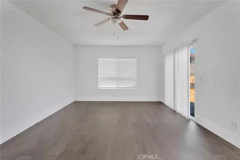 Living - 16245 Ridge View Dr, Apple Valley, CA 92307 photo 5 of 7