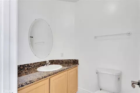 Bath - 16245 Ridge View Dr, Apple Valley, CA 92307 photo 7 of 10