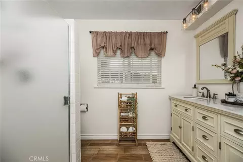 Bath - 1706 Berkeley, Pomona, CA 91768 photo 2 of 4