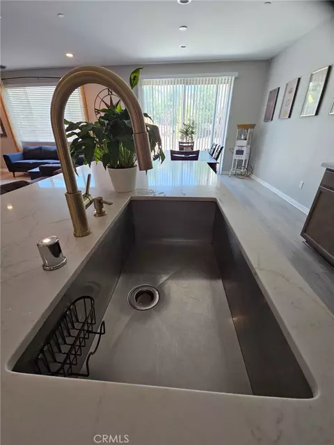 Kitchen - 4633 Eagle, Perris, CA 92571 photo 3 of 5