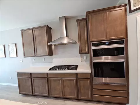 Kitchen - 4633 Eagle, Perris, CA 92571 photo 4 of 5