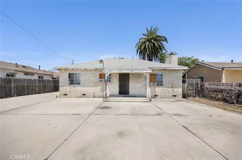 15670 Ceres Ave, Fontana, CA 92335