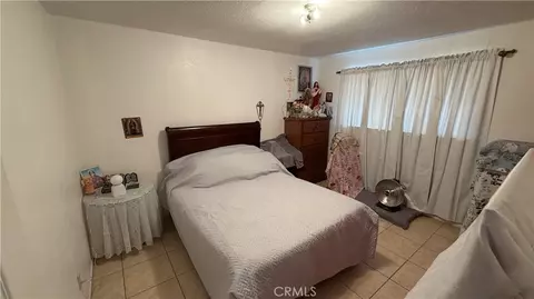 Bedroom - 16087 Spruce, Hesperia, CA 92345 photo 3 of 3