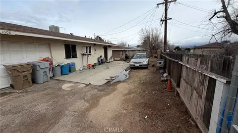 Exterior - 16087 Spruce, Hesperia, CA 92345 photo 3 of 3