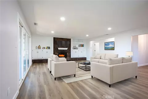 Living - 44750 Adobe Dr, Hemet, CA 92544 photo 3 of 6