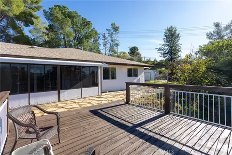 Exterior - 44750 Adobe Dr, Hemet, CA 92544 photo 9 of 13