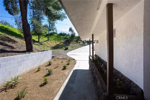 Exterior - 44750 Adobe Dr, Hemet, CA 92544 photo 3 of 13