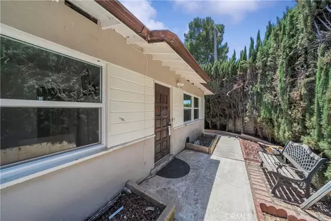 Exterior - 1350 E Hillcrest Dr, Thousand Oaks, CA 91362 photo 1 of 2