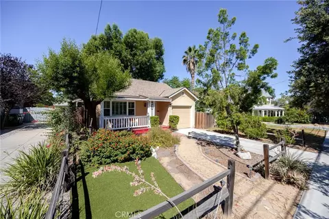 306 S S Ctr, Redlands, CA 92373