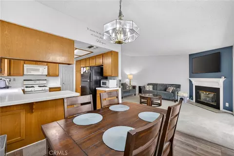Dining - 909 Shady Ln, Glendora, CA 91740 photo 1 of 3