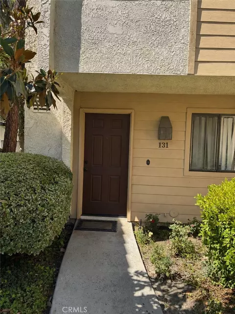 5720 Owensmouth #131, Woodland Hills, CA 91367