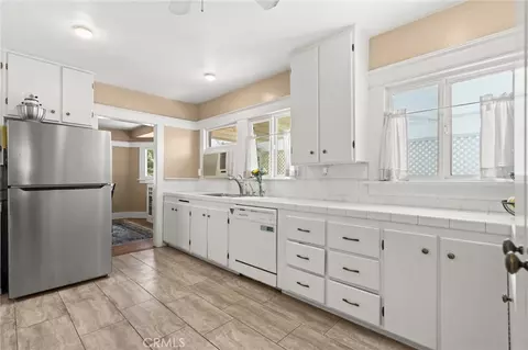 Kitchen - 3658 Hoover St, Riverside, CA 92504 photo 2 of 3