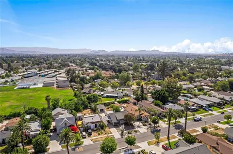 View/Area - 3658 Hoover St, Riverside, CA 92504 photo 9 of 9