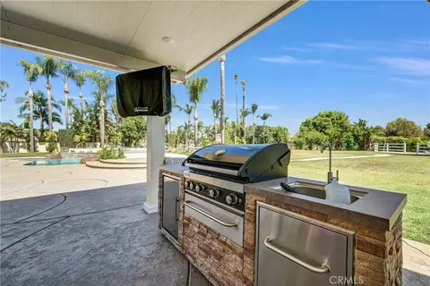 3834 Locust, Chino, CA 91710 photo 36