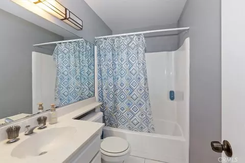 Bath - 10676 Ring, Rancho Cucamonga, CA 91737 photo 1 of 1