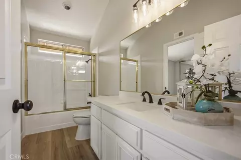 Bath - 1592 Evergreen, Upland, CA 91784 photo 5 of 5