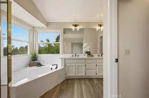 Bath - 1592 Evergreen, Upland, CA 91784 photo 2 of 5