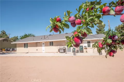 Exterior - 10707 Redwood, Hesperia, CA 92345 photo 6 of 11