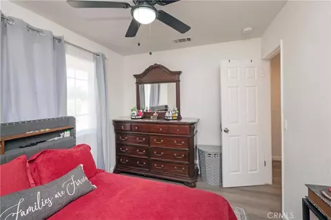 Bedroom - 10707 Redwood, Hesperia, CA 92345 photo 5 of 5