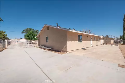 Exterior - 10707 Redwood, Hesperia, CA 92345 photo 2 of 11