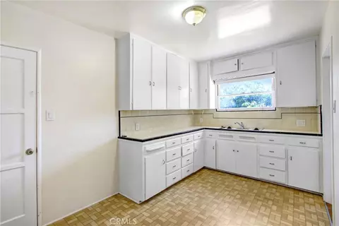 Kitchen - 3879 Dykes, Riverside, CA 92503 photo 2 of 3