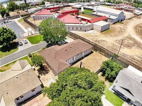 View/Area - 3879 Dykes, Riverside, CA 92503 photo 12 of 13
