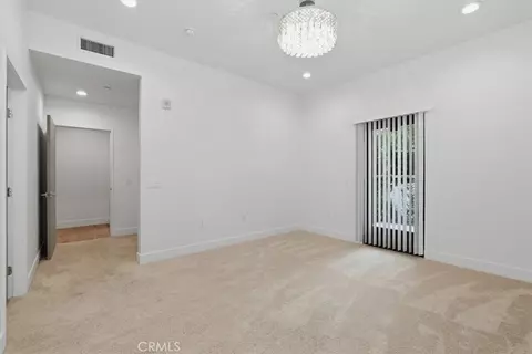 Bedroom - 239 S Marengo Ave S #106, Pasadena, CA 91101 photo 2 of 4
