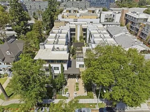 View/Area - 239 S Marengo Ave S #106, Pasadena, CA 91101 photo 9 of 9