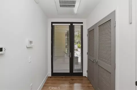 Entry Way - 239 S Marengo Ave S #106, Pasadena, CA 91101 photo 1 of 2