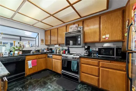 Kitchen - 5220 Hanover Way, Montclair, CA 91763 photo 1 of 2