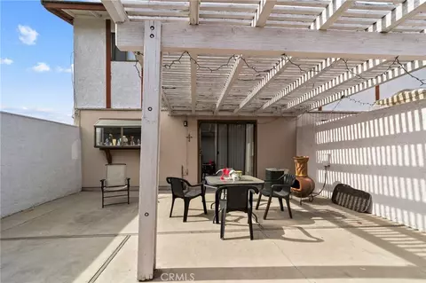 Exterior - 5220 Hanover Way, Montclair, CA 91763 photo 4 of 8