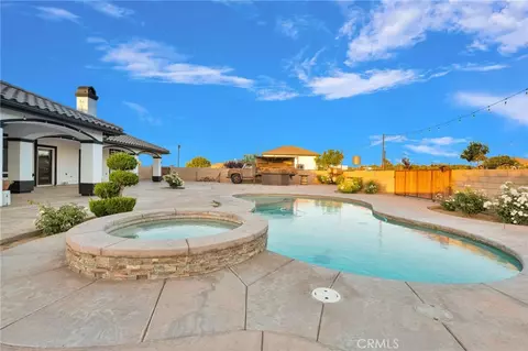 Exterior - 7381 Cygnet Rd, Phelan, CA 92371 photo 7 of 22