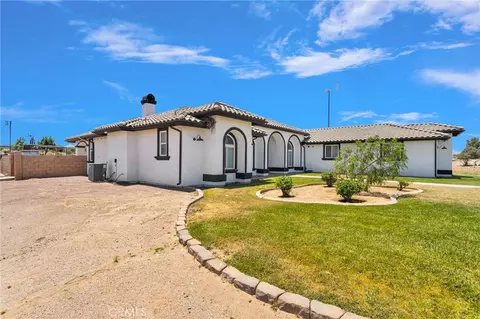 Exterior - 7381 Cygnet Rd, Phelan, CA 92371 photo 3 of 22