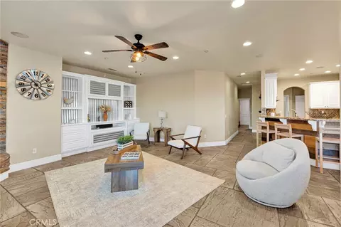 Living - 7381 Cygnet Rd, Phelan, CA 92371 photo 3 of 3