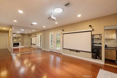 Living - 2914 E Lomita, Orange, CA 92867 photo 3 of 3
