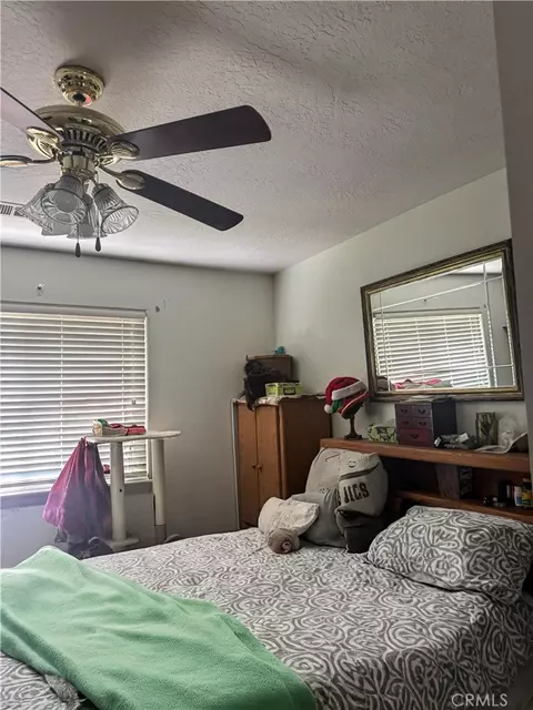Bedroom - 14932 Shady Elm Ln, Helendale, CA 92342 photo 3 of 3