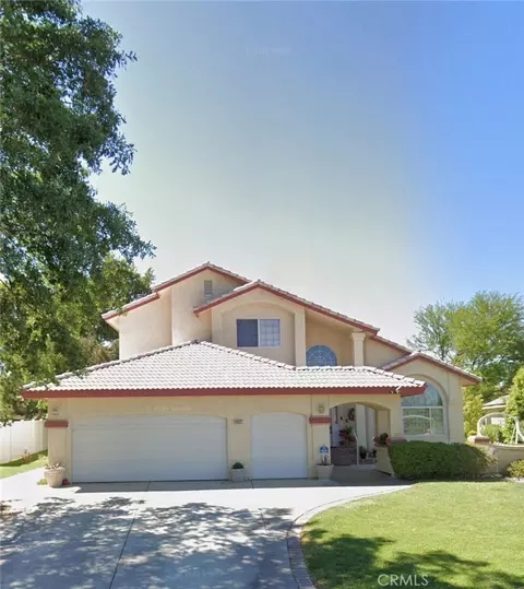 14932 Shady Elm Ln, Helendale, CA 92342