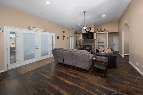 Other - 11671 Desert Vw, Pinon Hills, CA 92372 photo 2 of 10