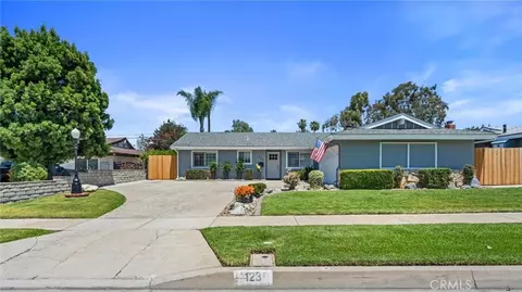123 W Ronwood St, Glendora, CA 91740