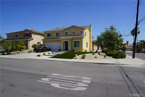 31009 Quarry Ct, Mentone, CA 92359