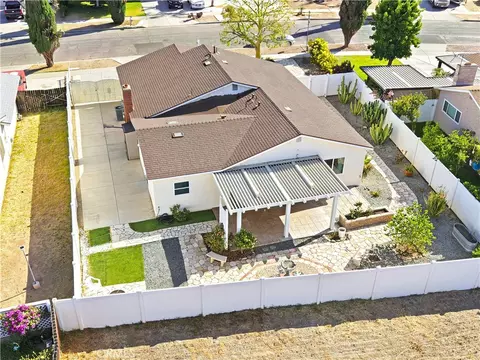 View/Area - 2972 Westchester Dr, Riverside, CA 92503 photo 3 of 3