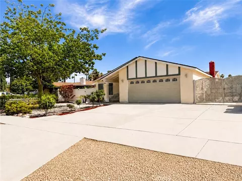 Exterior - 2972 Westchester Dr, Riverside, CA 92503 photo 2 of 8