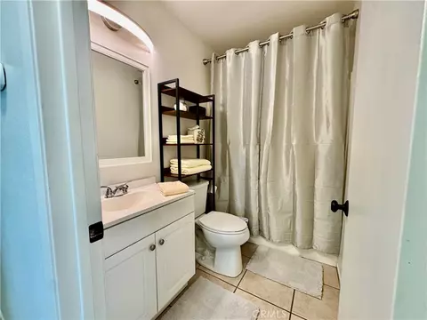 Bath - 1630 Carmel Cir E, Upland, CA 91784 photo 3 of 3