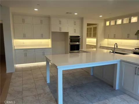 Kitchen - 26164 Waldon, Menifee, CA 92584 photo 2 of 6